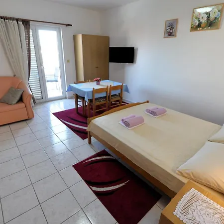 Kopriva Appartement Murter